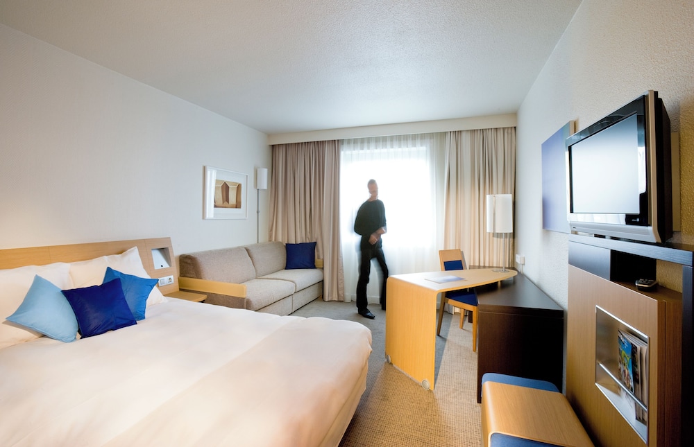 Classic Room, Multiple Beds, Non Smoking - Photo 3