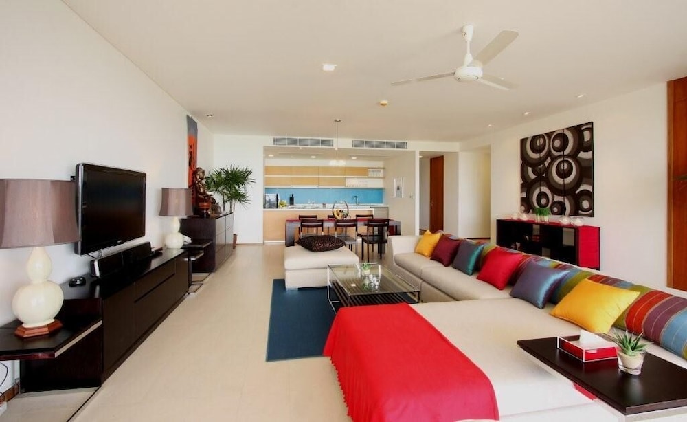 The Heights Luxury Ocean View B22 photo 1