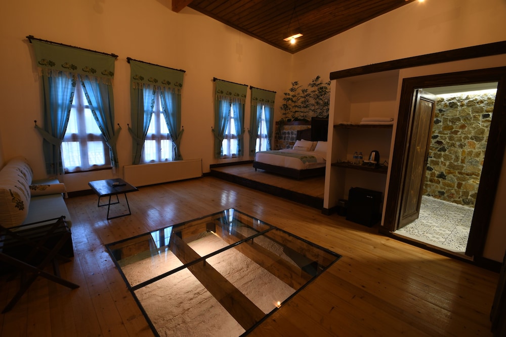 Exclusive Room - Photo 2