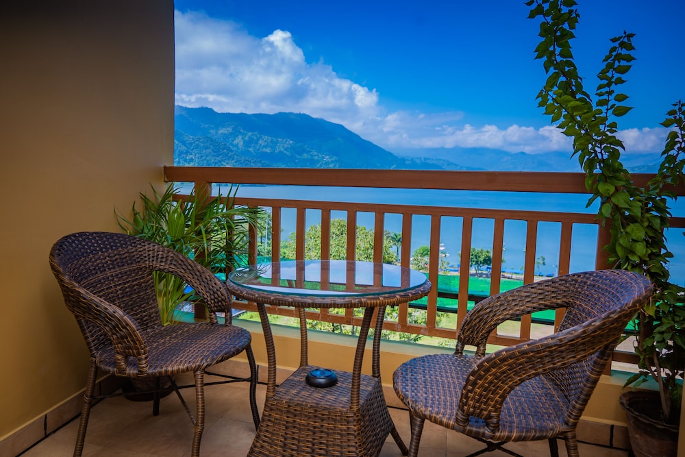 Standard Suite, Lake View - Photo 8