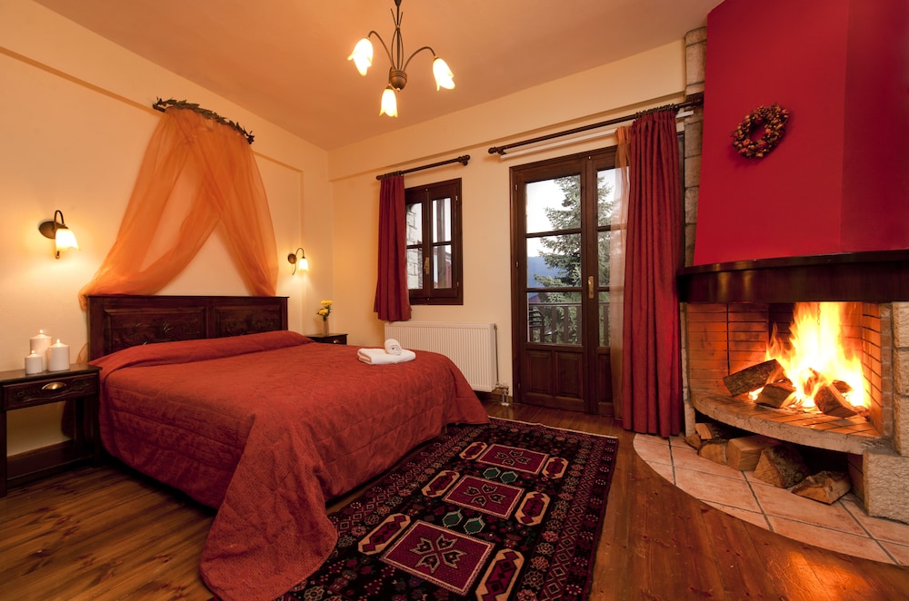 Apartment, 2 Bedrooms, Fireplace