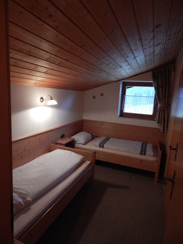 Apartment, 3 Bedrooms, Balcony, Mountain View (FeWo C) photo 1