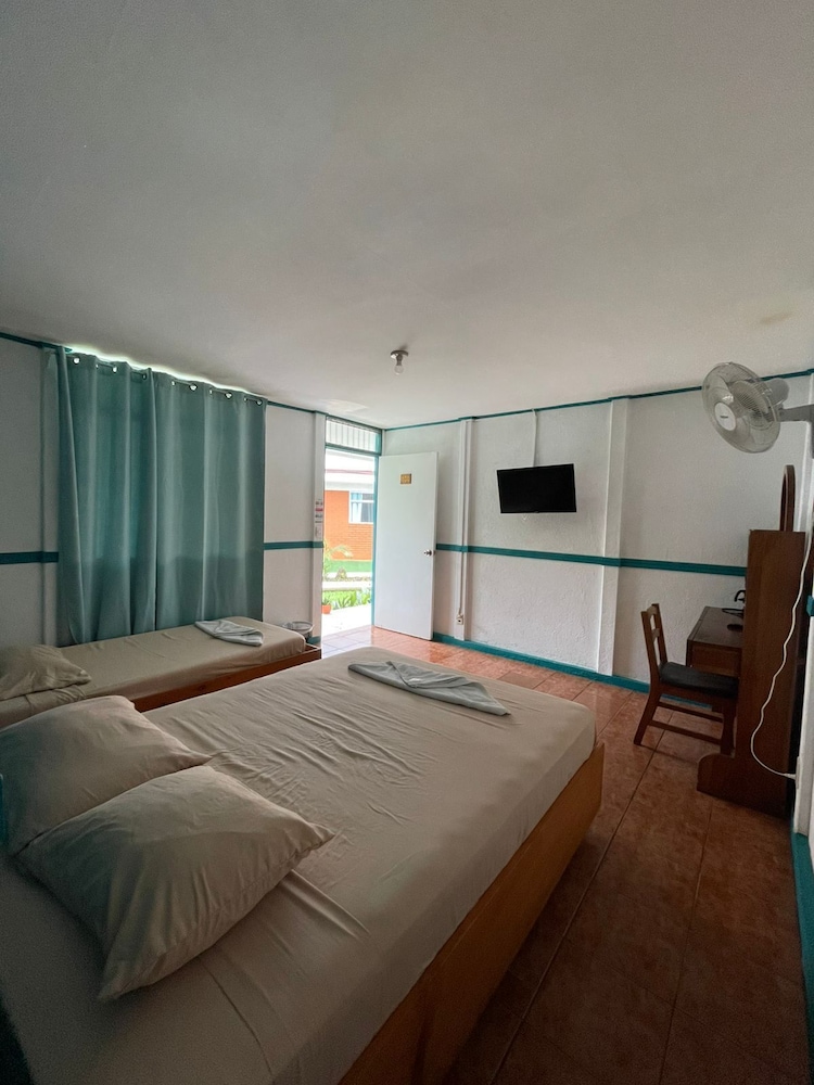 Basic Single Room photo 2