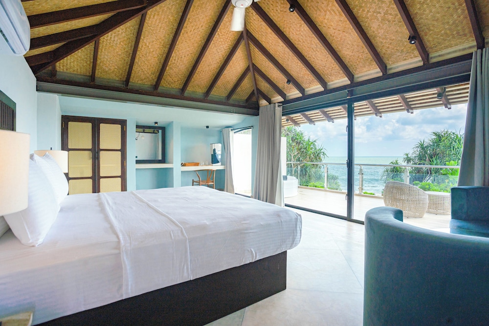 Junior suite with ocean view