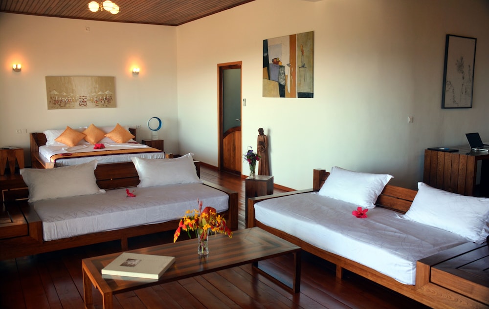 Deluxe Suite, Sea View photo 1