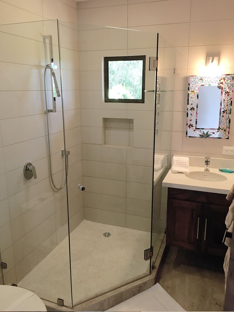 Luxury Villa, 4 Bedrooms, Private Pool, Ocean View photo 2
