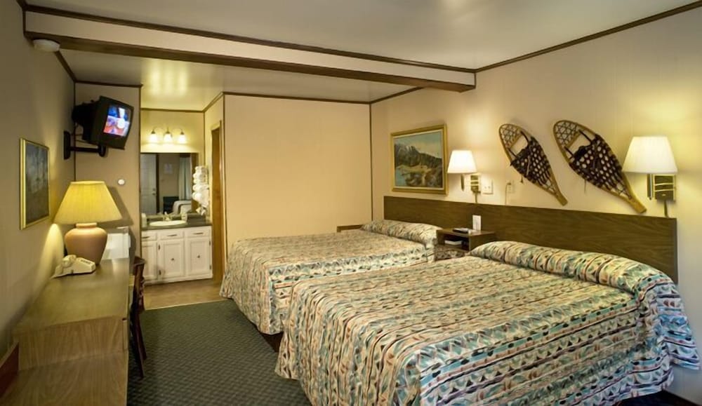 Standard Room, 2 Double Beds