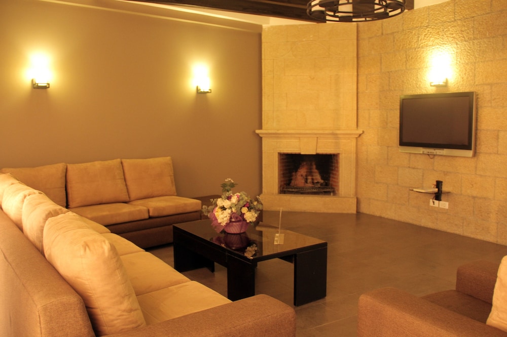Duplex, 4 Bedrooms, Kitchen (Fhonecia) photo 3