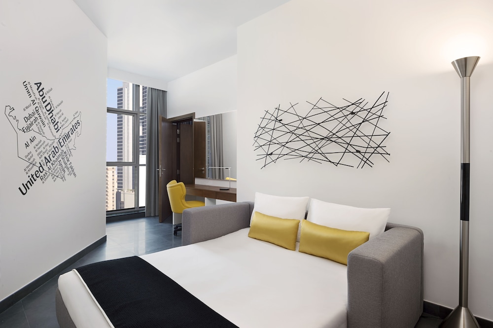 VYP One Bedroom Suite photo 3