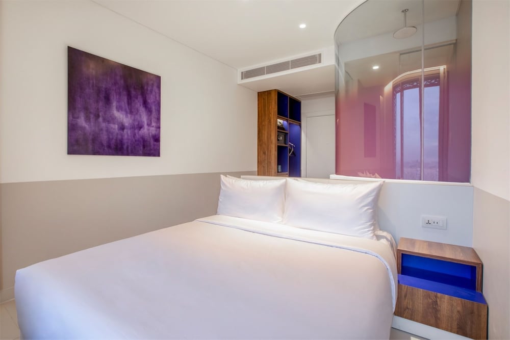 Deluxe Room, 1 Queen Bed