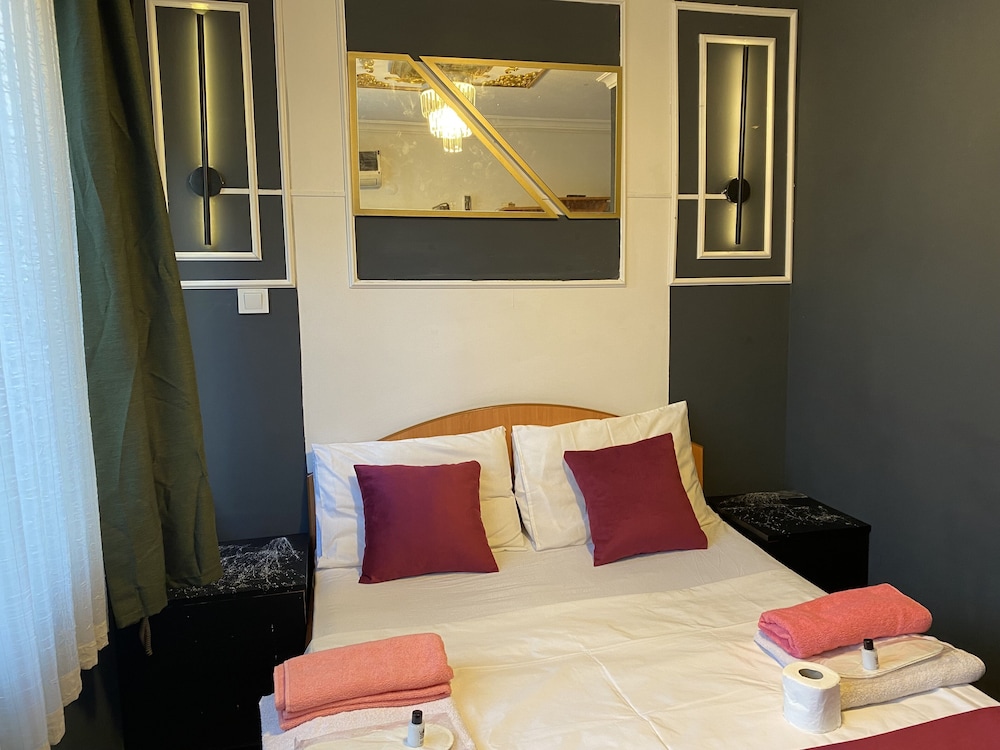 Classic Room - Photo 2