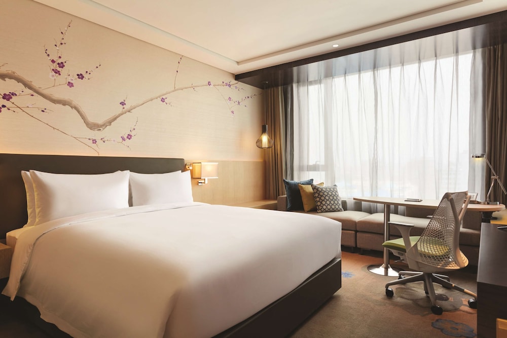 Suite, 1 Bedroom photo 2