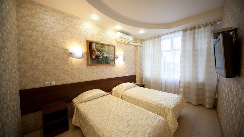 Suite, 2 Twin Beds photo 2