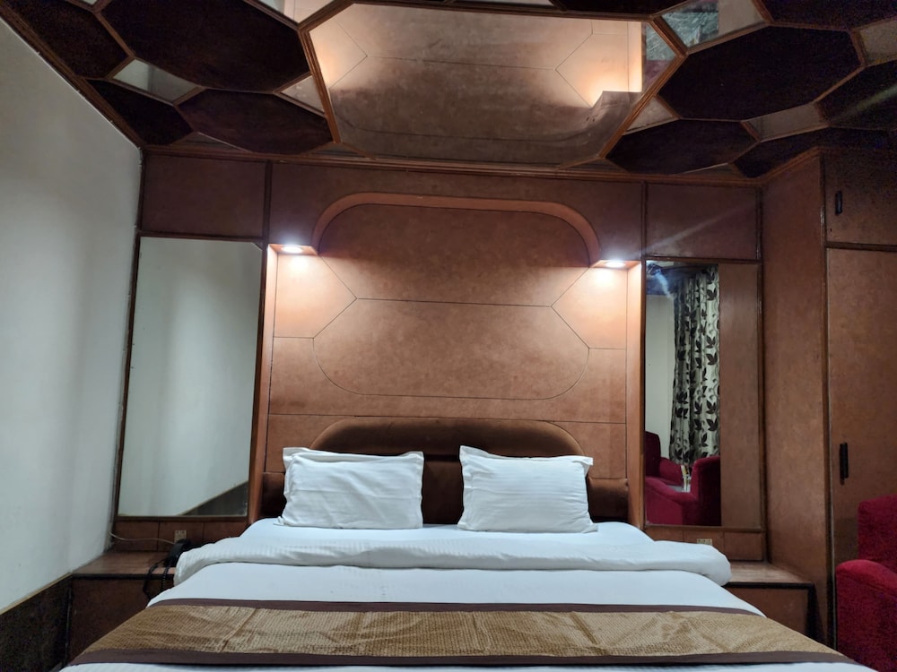 Standard Room - Photo 1