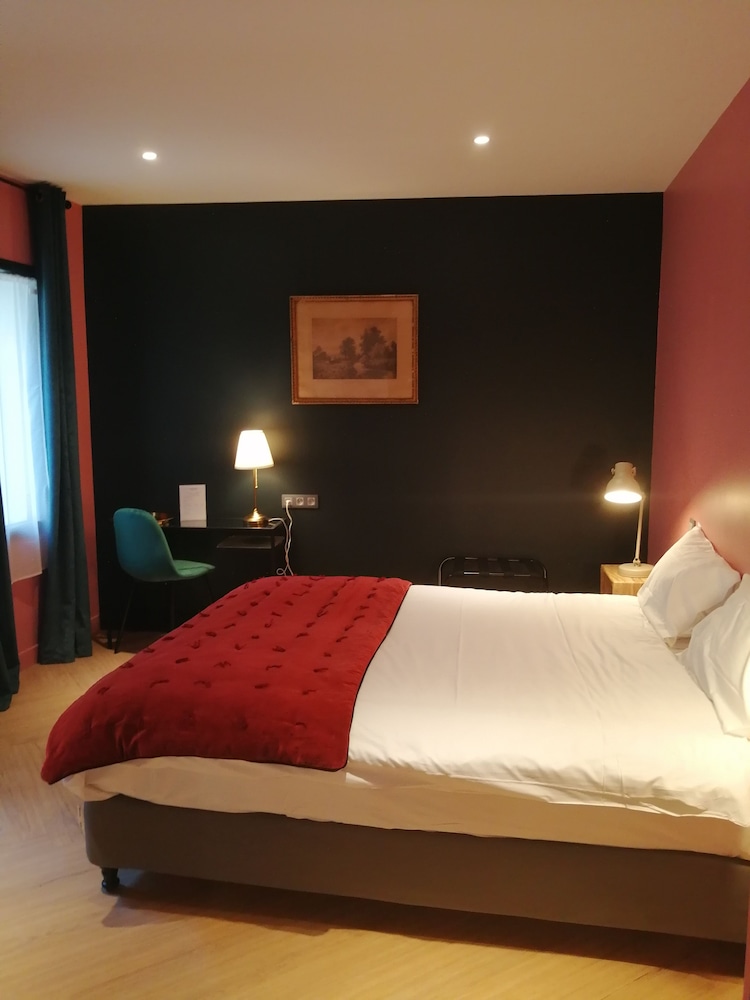 Chambre Supérieure Double ou avec lits jumeaux accessible PMR rez-de-chaussée photo 3