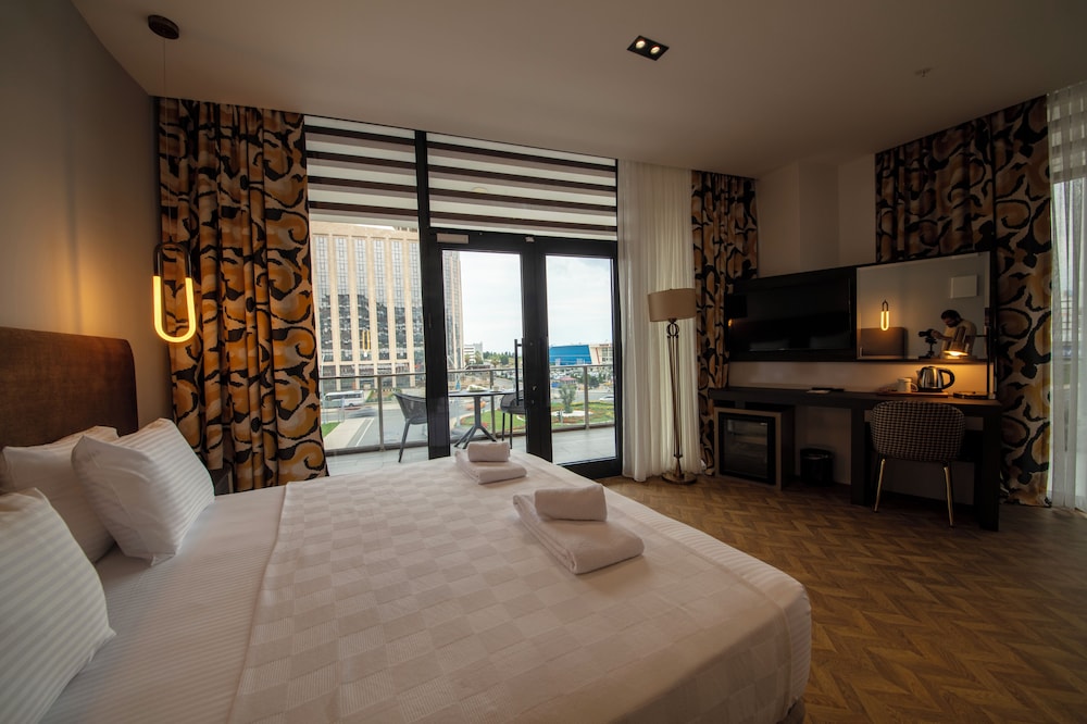 Panoramic Suite thumbnail 6