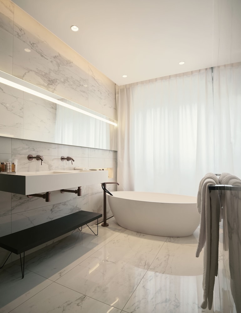 Suite photo 2