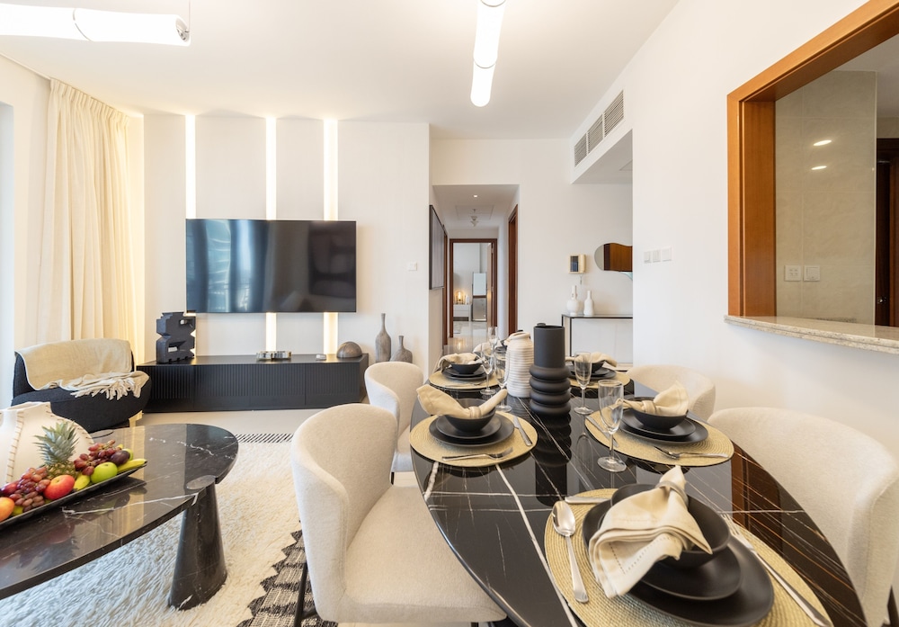 Luxury Apartment, 2 Bedrooms, Non Smoking, City View photo 2