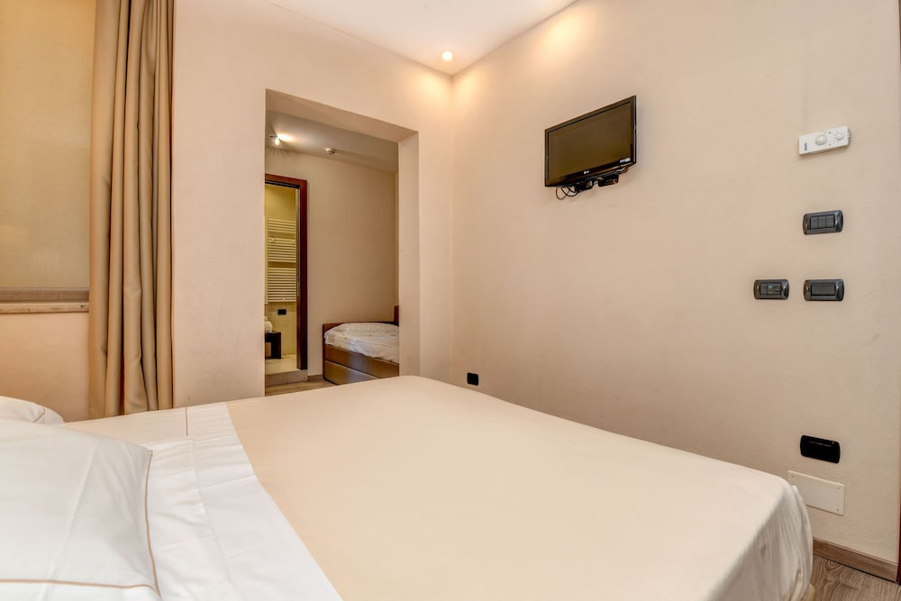 Economy Room - Photo 2