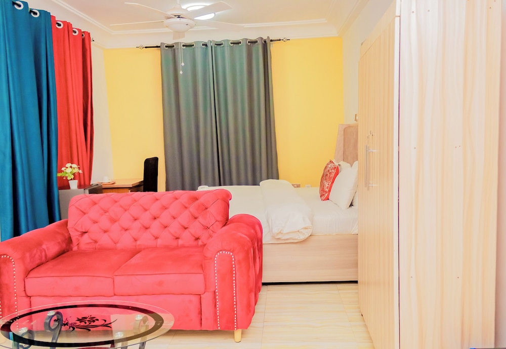 Grand Room photo 2