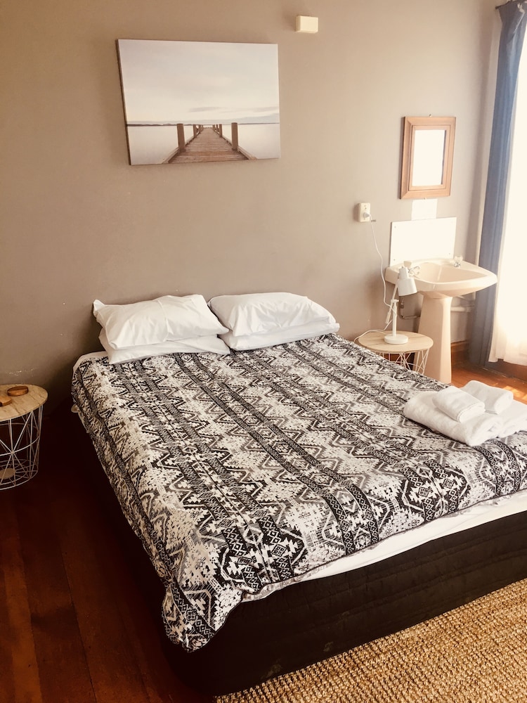 Double Room - Photo 2