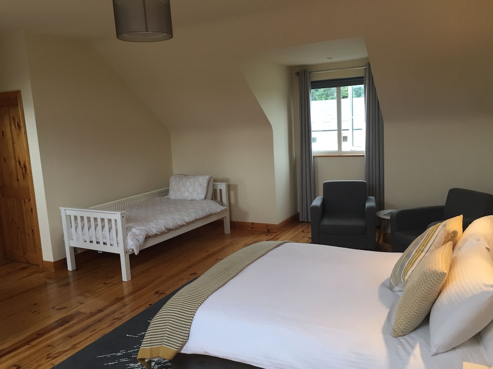 Deluxe Quadruple Room photo 3