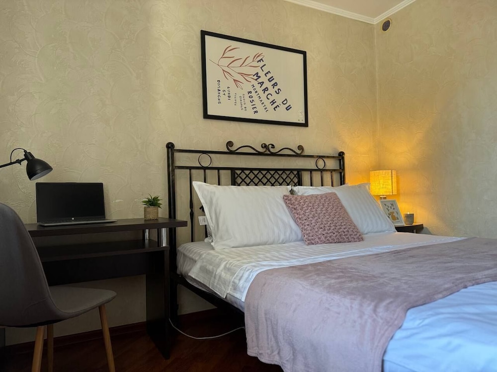 Basic Double Room