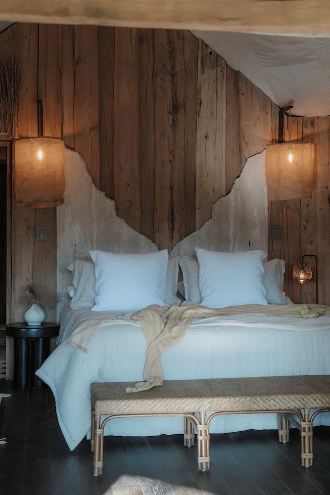 Family Suite, Desert View