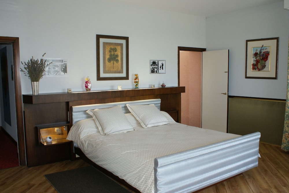 Double Room (Patrons) photo 1