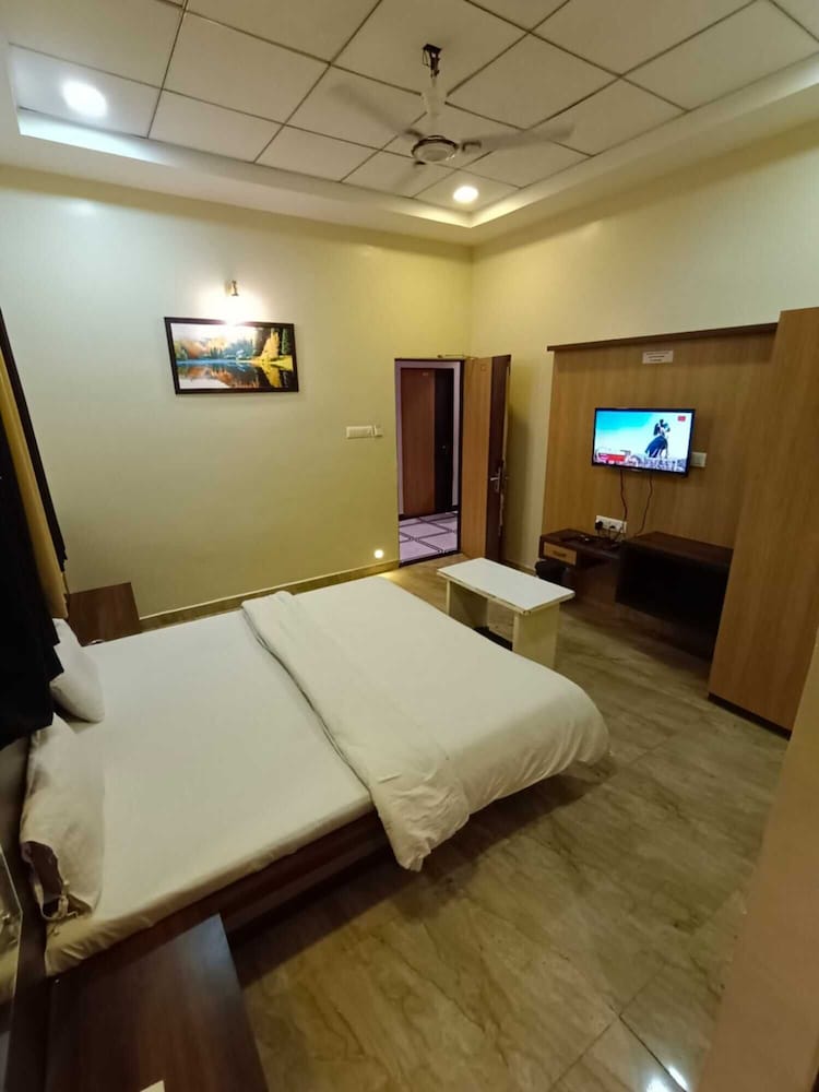 Luxury Room