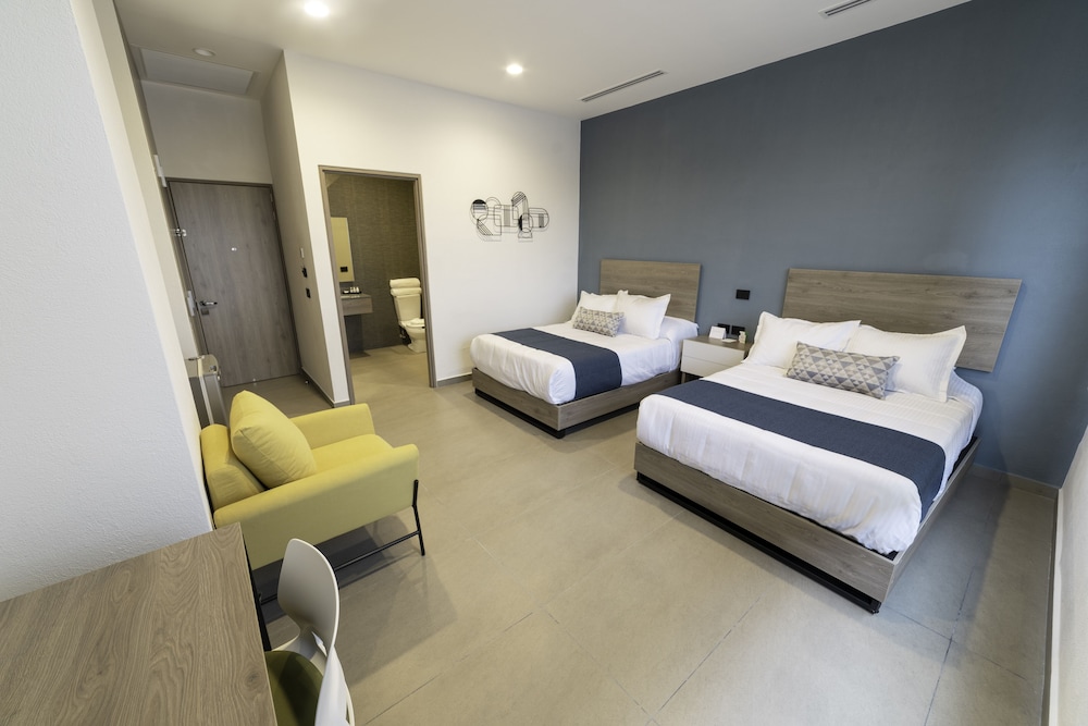 Junior Double Room, Accessible