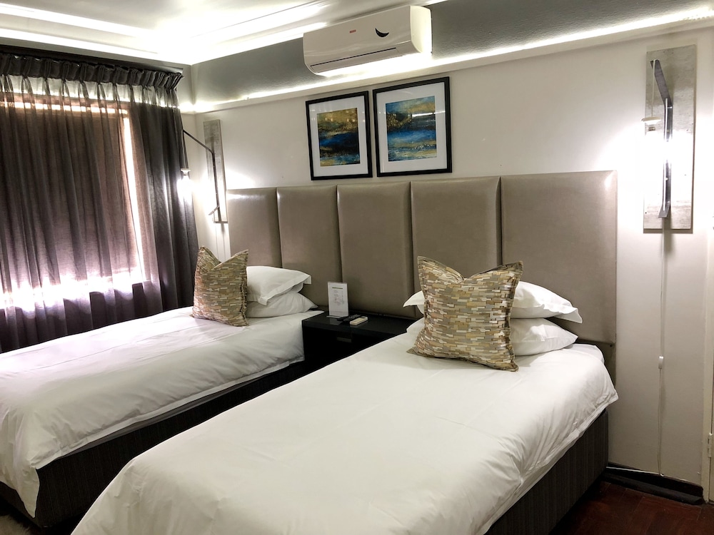 Standard Room photo 1
