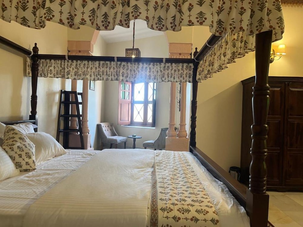 Deluxe Double Room, City View