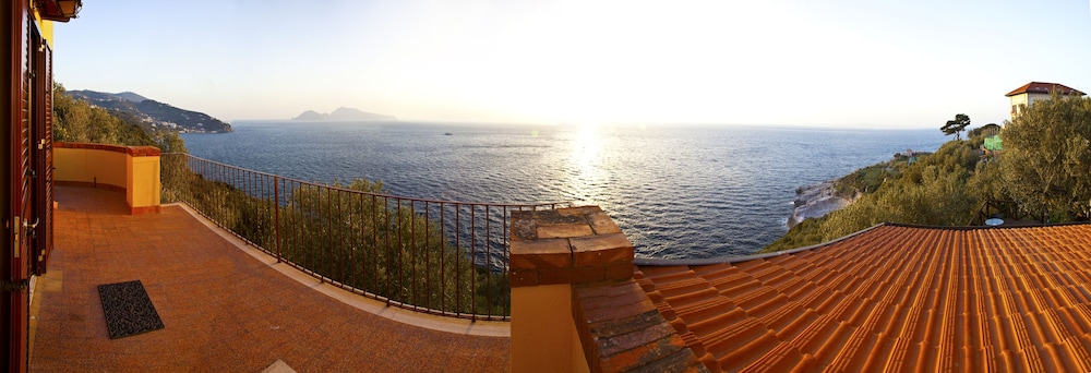 Deluxe Suite, Sea View, Annex Building - Photo 8