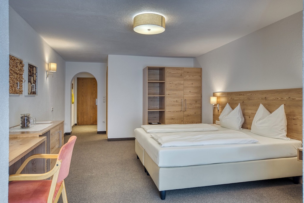 Superior Double Room, Balcony photo 3