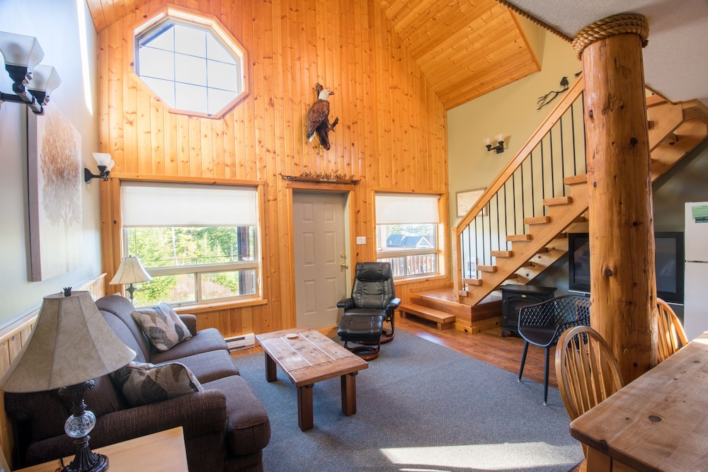 Deluxe Cabin photo 1