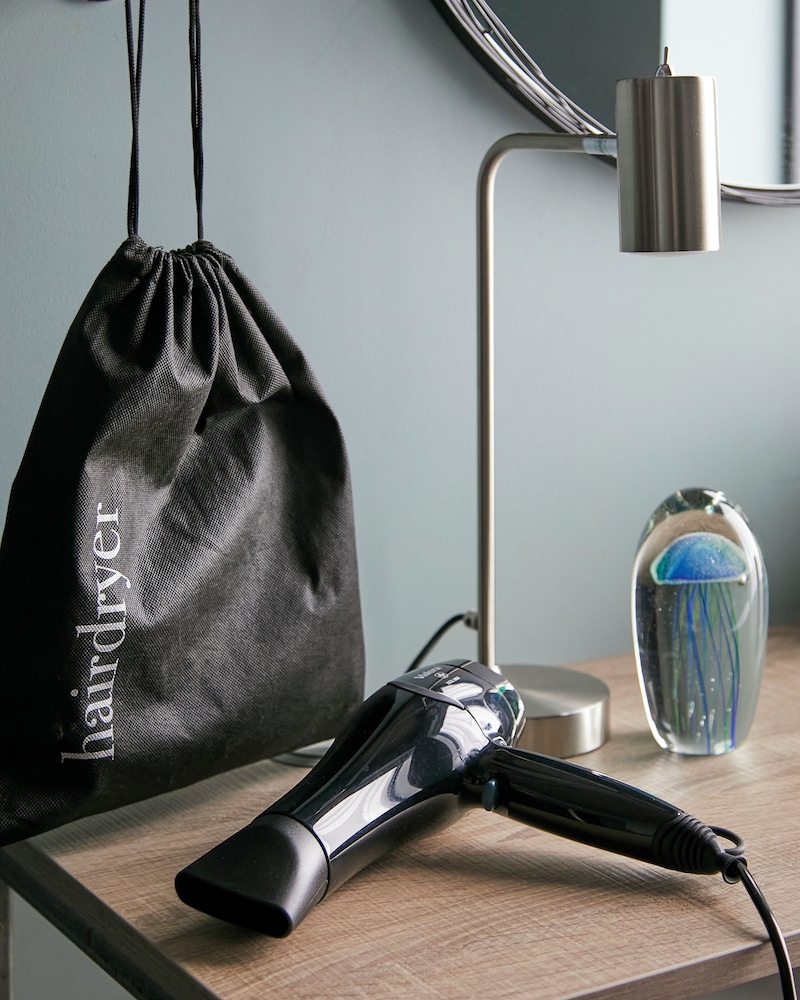 Premium Studio Suite photo 3