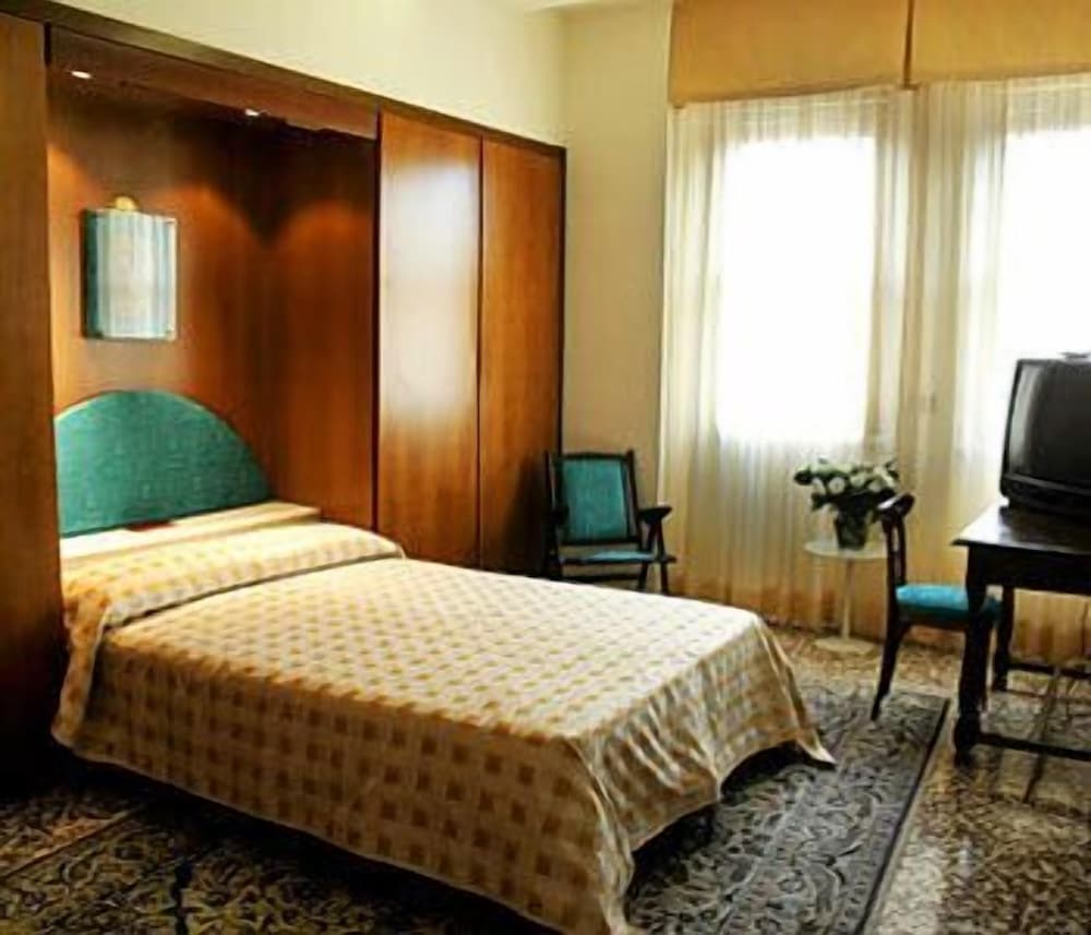 Superior Double Room photo 1