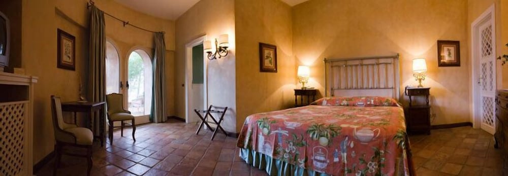 Superior Double Or Twin Room photo 2