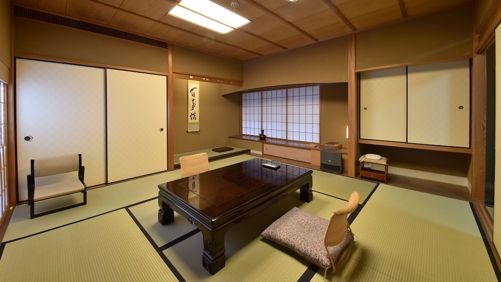 Japanese Style Room (8 Tatami Mats) photo 3