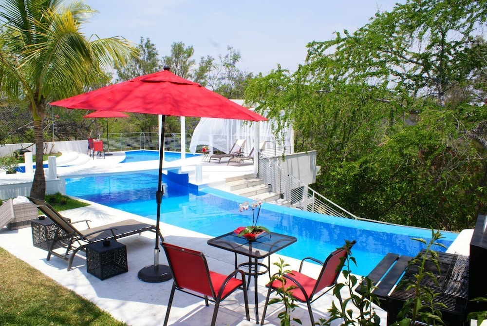 Family Villa, 4 Bedrooms, Private Pool photo 2