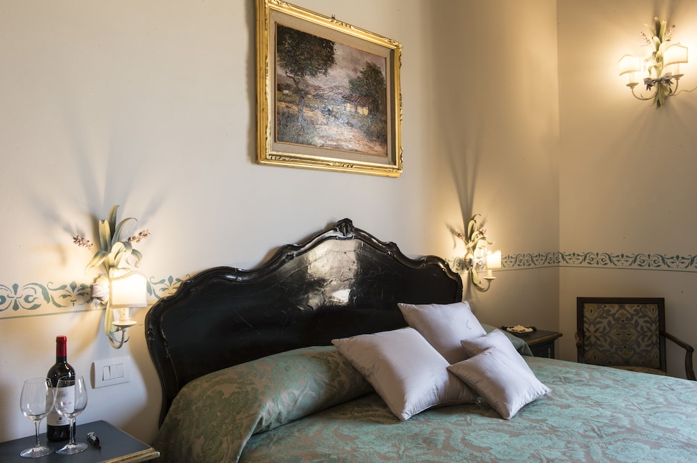 Standard Double or Twin Room, 1 Bedroom, Ensuite, City View