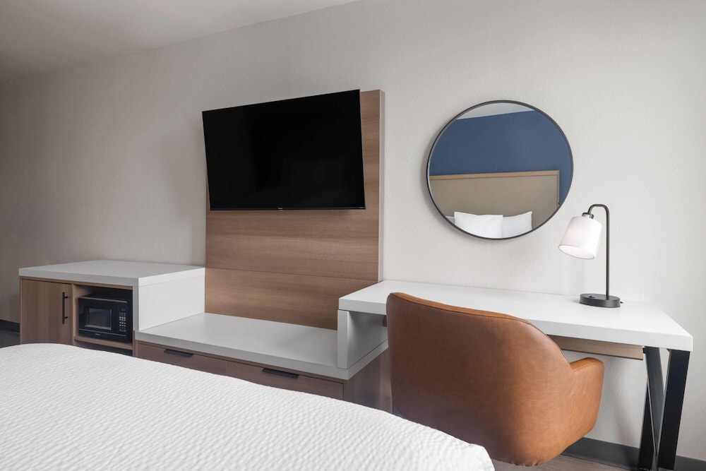Room, 1 Double Bed, Accessible, Non Smoking photo 1
