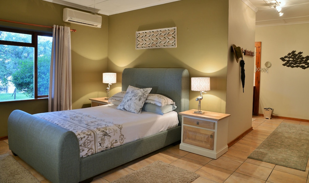 Exclusive House, 1 Queen Bed, River View, Garden Area