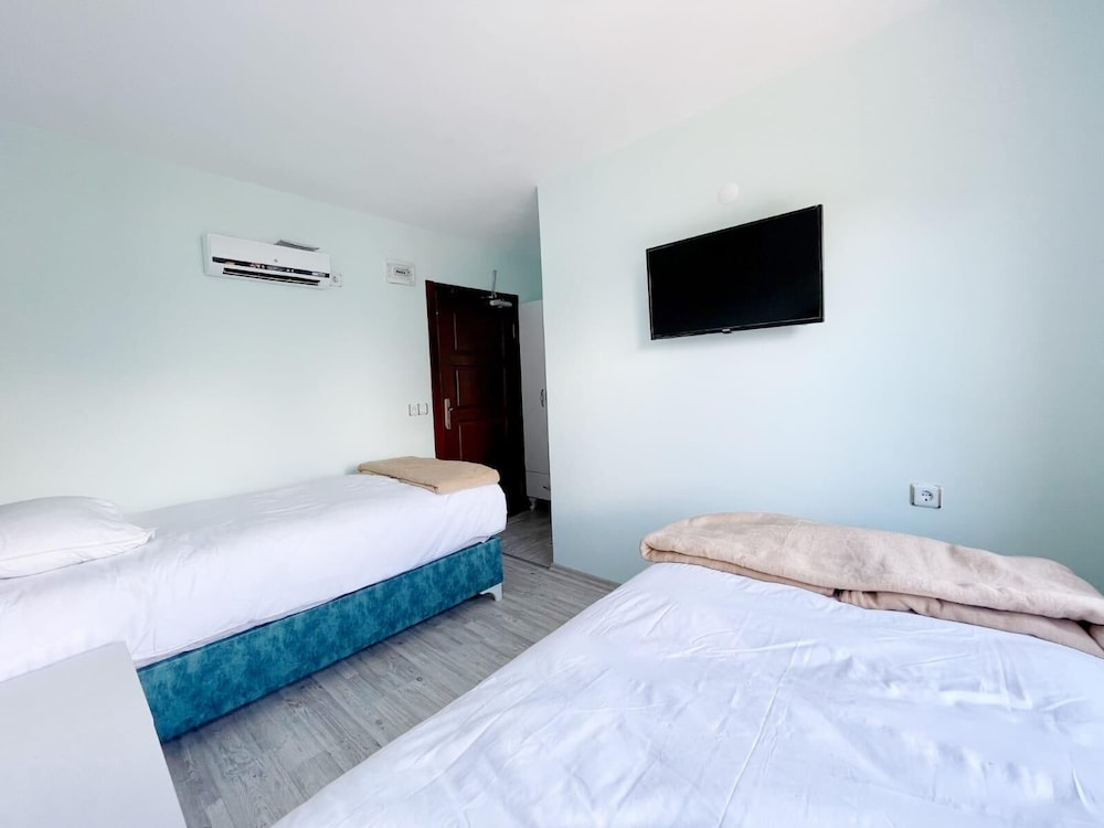 Classic Double or Twin Room photo 1