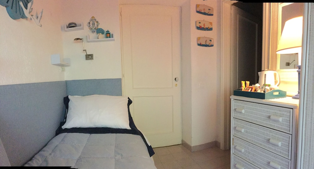 Single Room, Mountain View photo 3