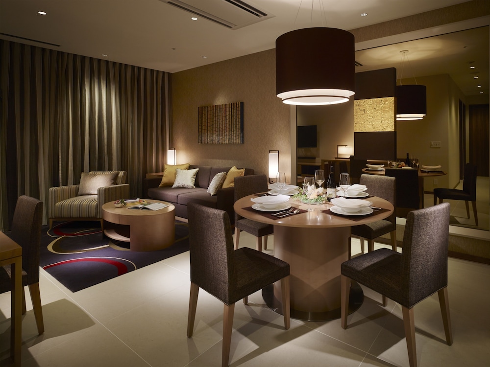 Executive Room, 3 Bedrooms thumbnail 6