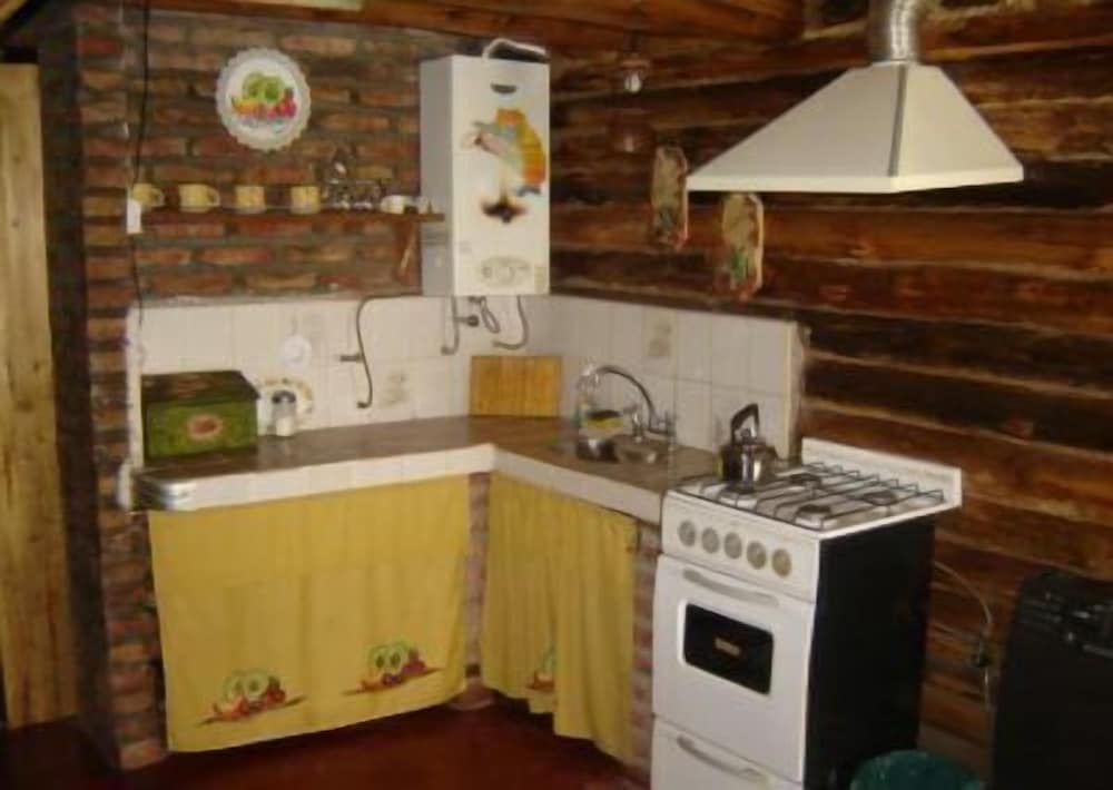 Traditional Cabin, 2 Bedrooms, Kitchen (6) photo 1