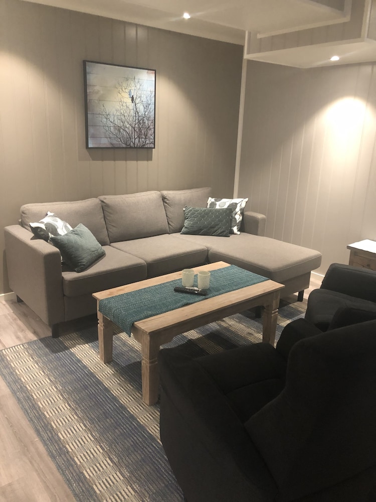 Standard Apartment, 4 Bedrooms (Rorbu Hamningberg) photo 1