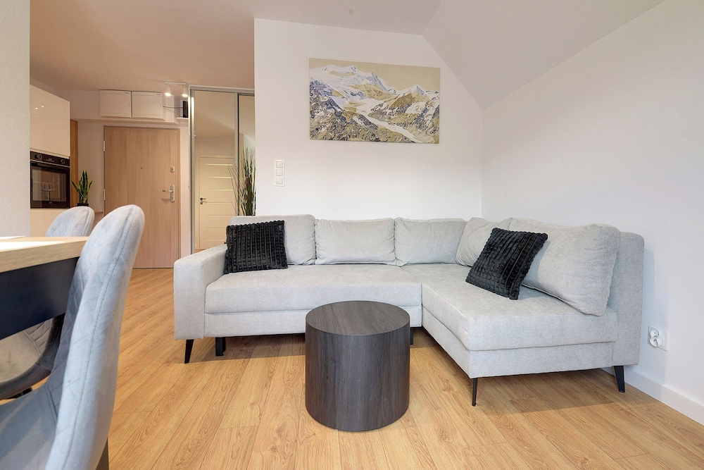 Classic Apartment - Photo 12